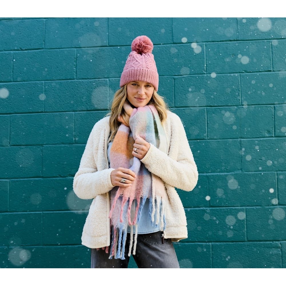 Natural Reflections Pastel Plaid Blanket Scarf Oversized Fuzzy Fringe Pink Blue
